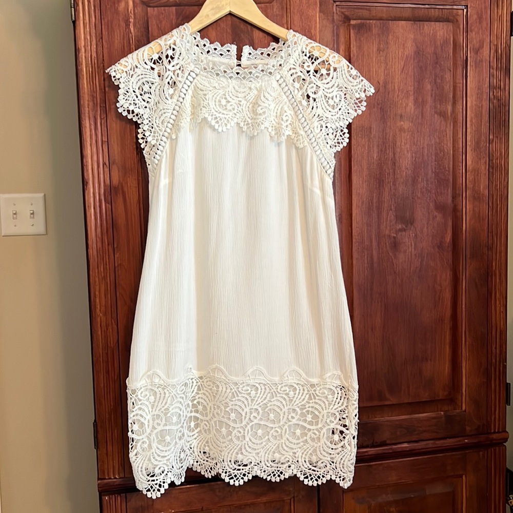 White lace dress Sz M